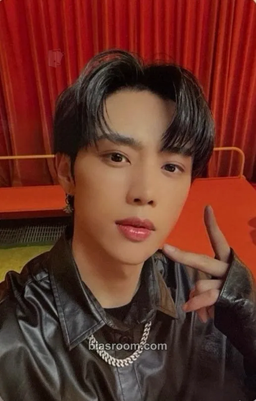 Sunwoo Be Awake Photocard - THE BOYZ - THE BOYZ K-pop photocard