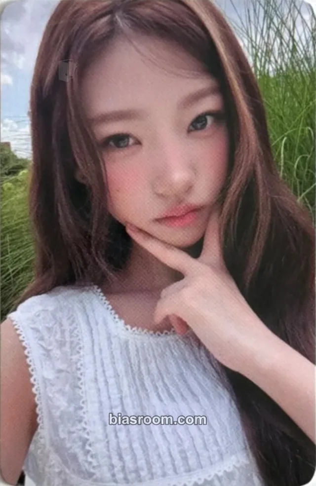 Hearts2Hearts - Stella - House of H : Hide And Seek Other merch photocard trading card