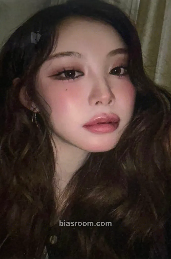 Suhyeon Billlie - THE STAR Magazine Photocard - Billlie - Billlie K-pop photocard