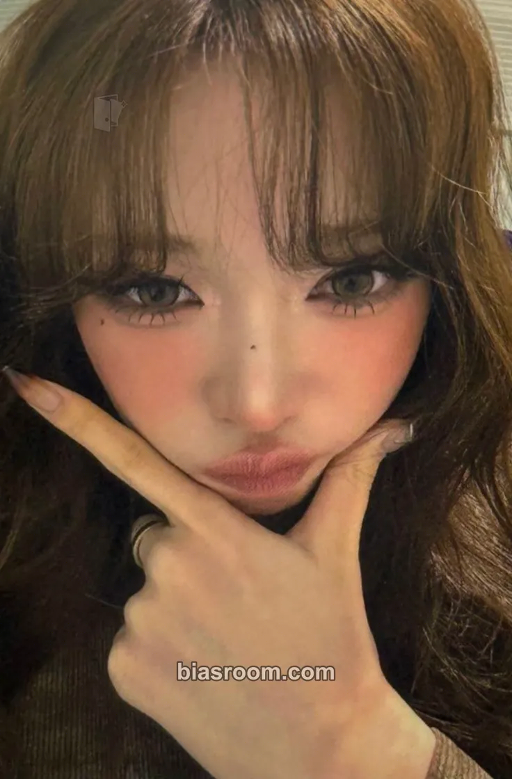 Haruna Billlie - THE STAR Magazine Photocard - Billlie - Billlie K-pop photocard