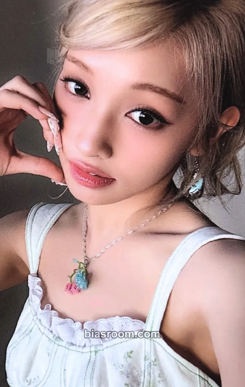 Gehlee SWICY Photocard - UNIS - UNIS K-pop photocard