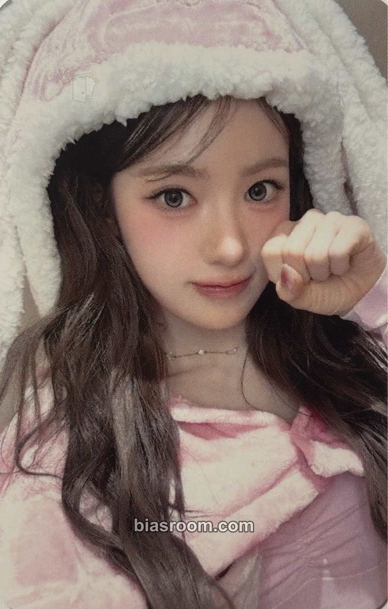 Sui Delulu Pack Photocard - KiiiKiii - KiiiKiii K-pop photocard