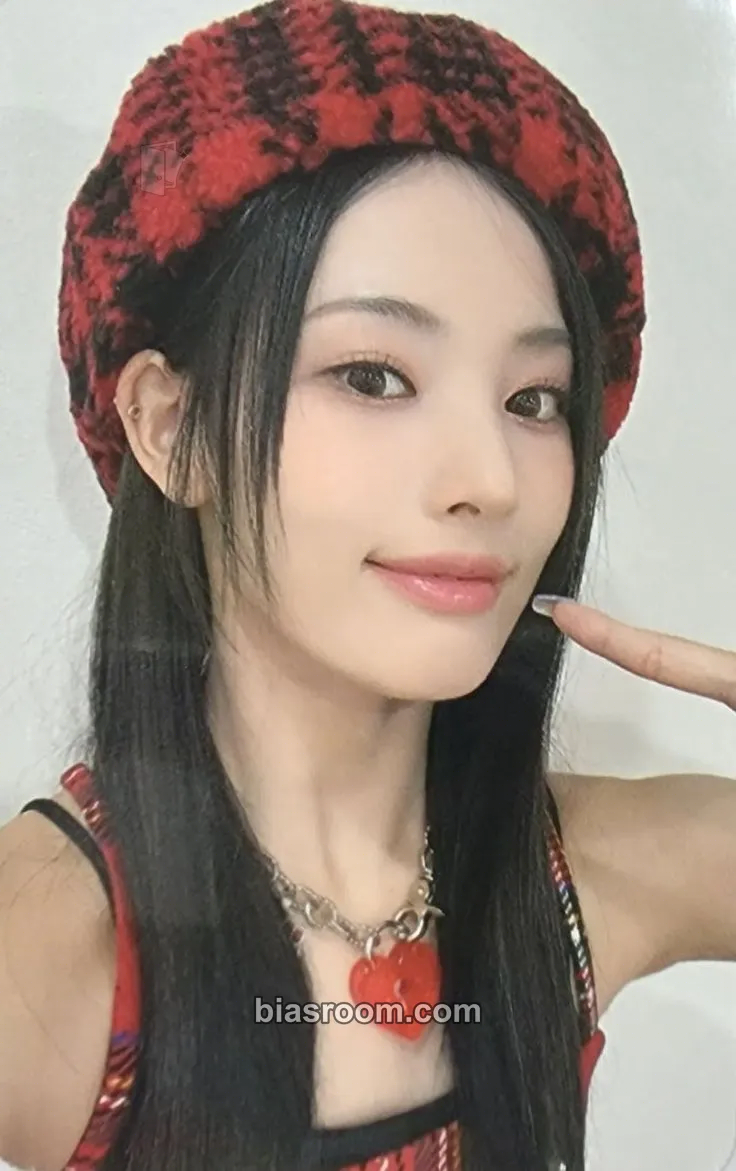 Jini ENTWURF Photocard - NMIXX - NMIXX K-pop photocard