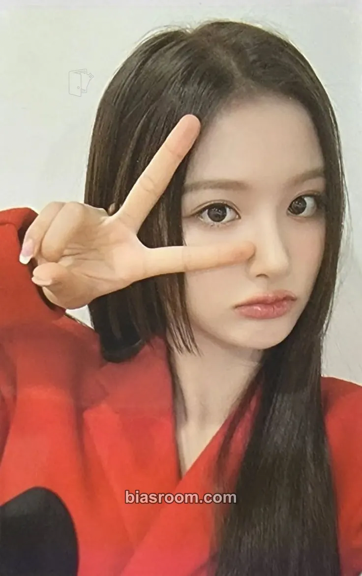 Sullyoon ENTWURF Photocard - NMIXX - NMIXX K-pop photocard