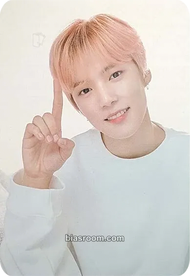 Minhyuk Monsta X x Tonymoly Collaboration Photocard - MONSTA X - MONSTA X K-pop photocard
