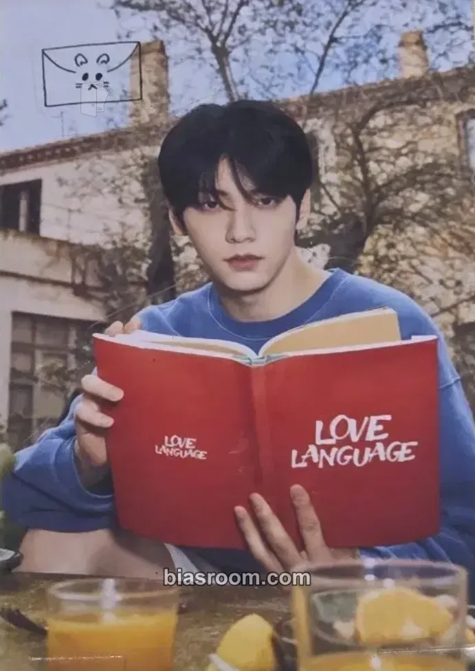 Soobin Love Language Photocard - TOMORROW X TOGETHER - TOMORROW X TOGETHER K-pop photocard