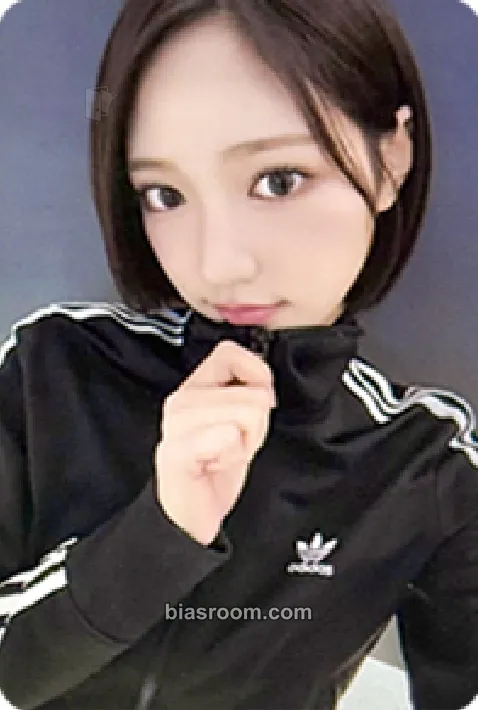 Jiyu DANCING ALONE Photocard - KiiiKiii - KiiiKiii K-pop photocard