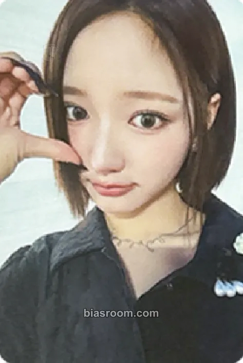 Jiyu DANCING ALONE Photocard - KiiiKiii - KiiiKiii K-pop photocard