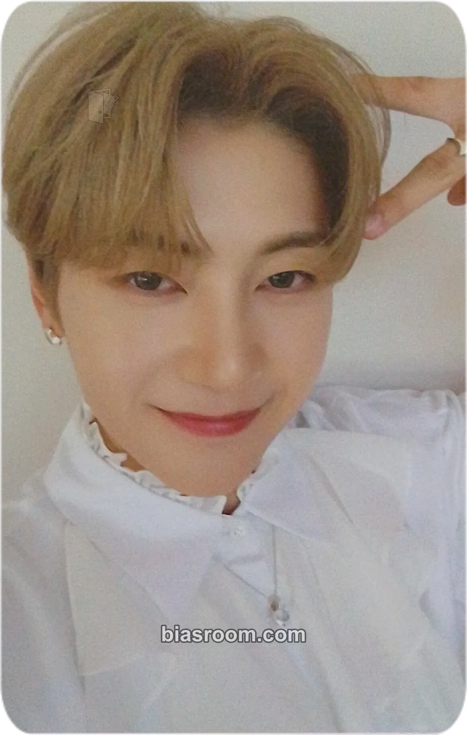 Matthew The Moving Seoul Pop-up Store Photocard - ZEROBASEONE - ZEROBASEONE K-pop photocard