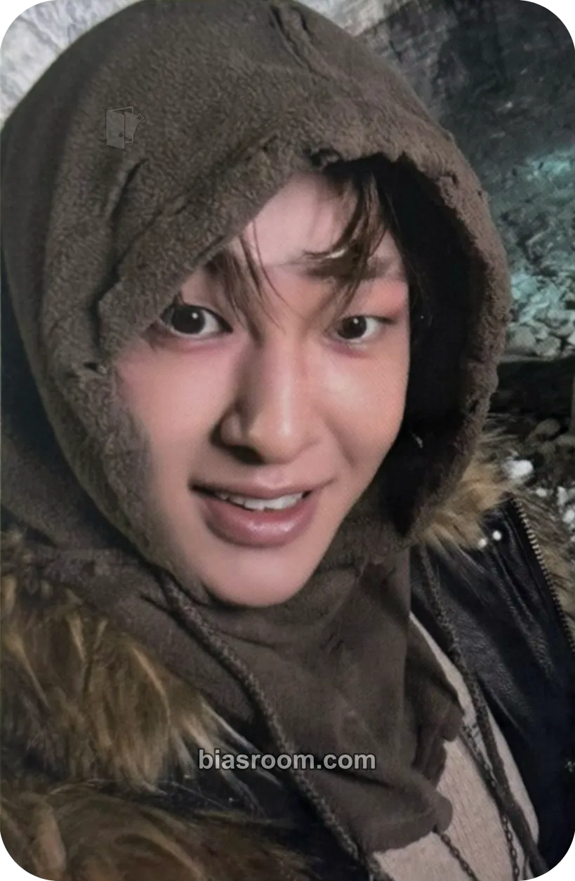 Onew Tough Love Photocard - SHINee - SHINee K-pop photocard