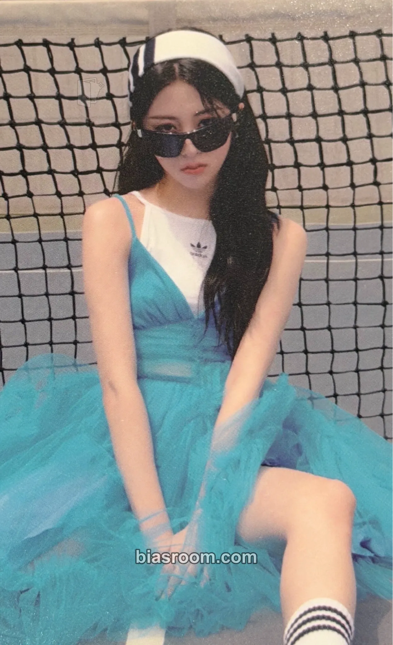 Huh Yunjin UNFORGIVEN (Japanese Ver) Photocard - LE SSERAFIM - LE SSERAFIM K-pop photocard