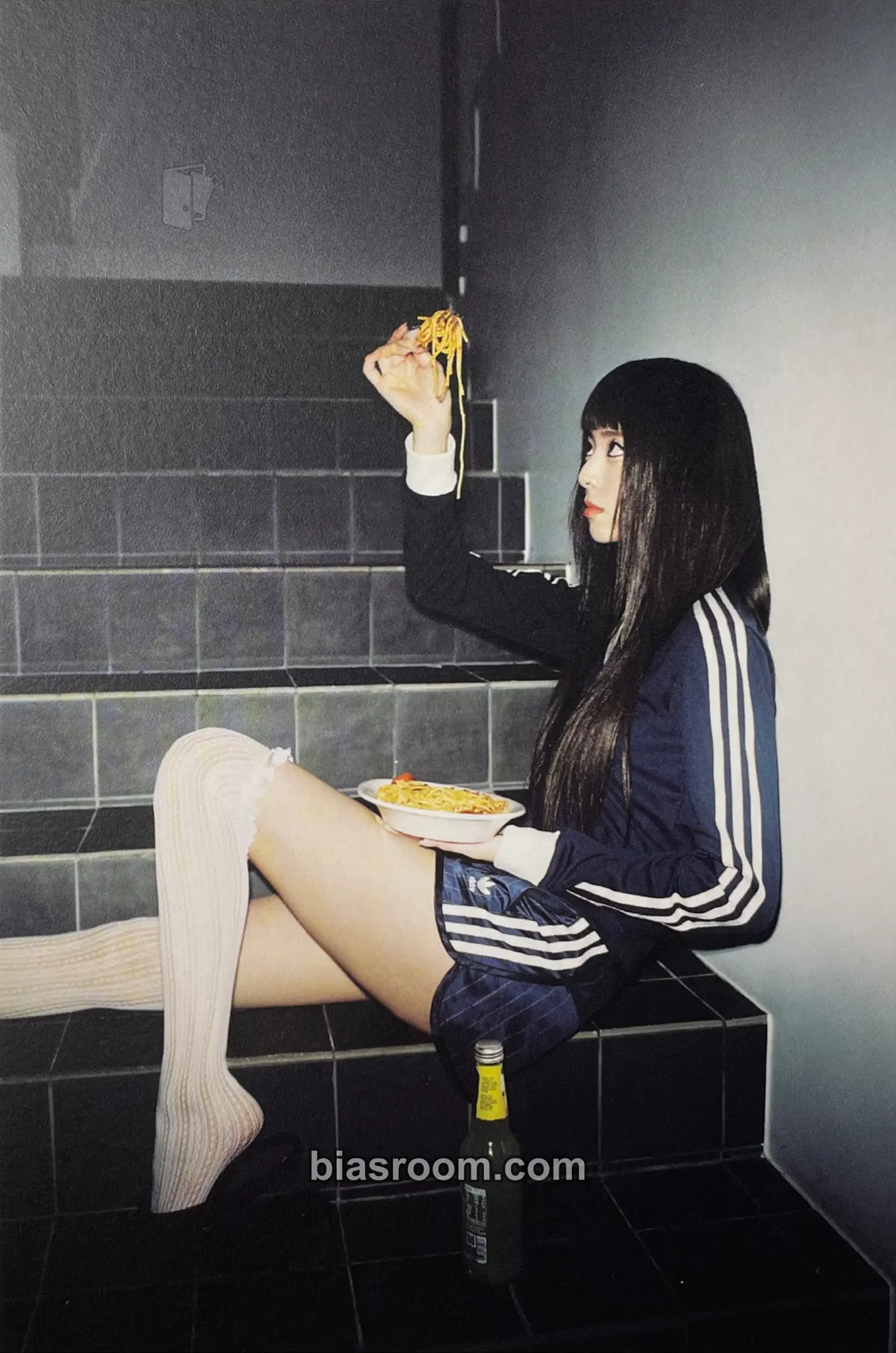 Yuna GOLD Photocard - ITZY - photocard K-pop di ITZY