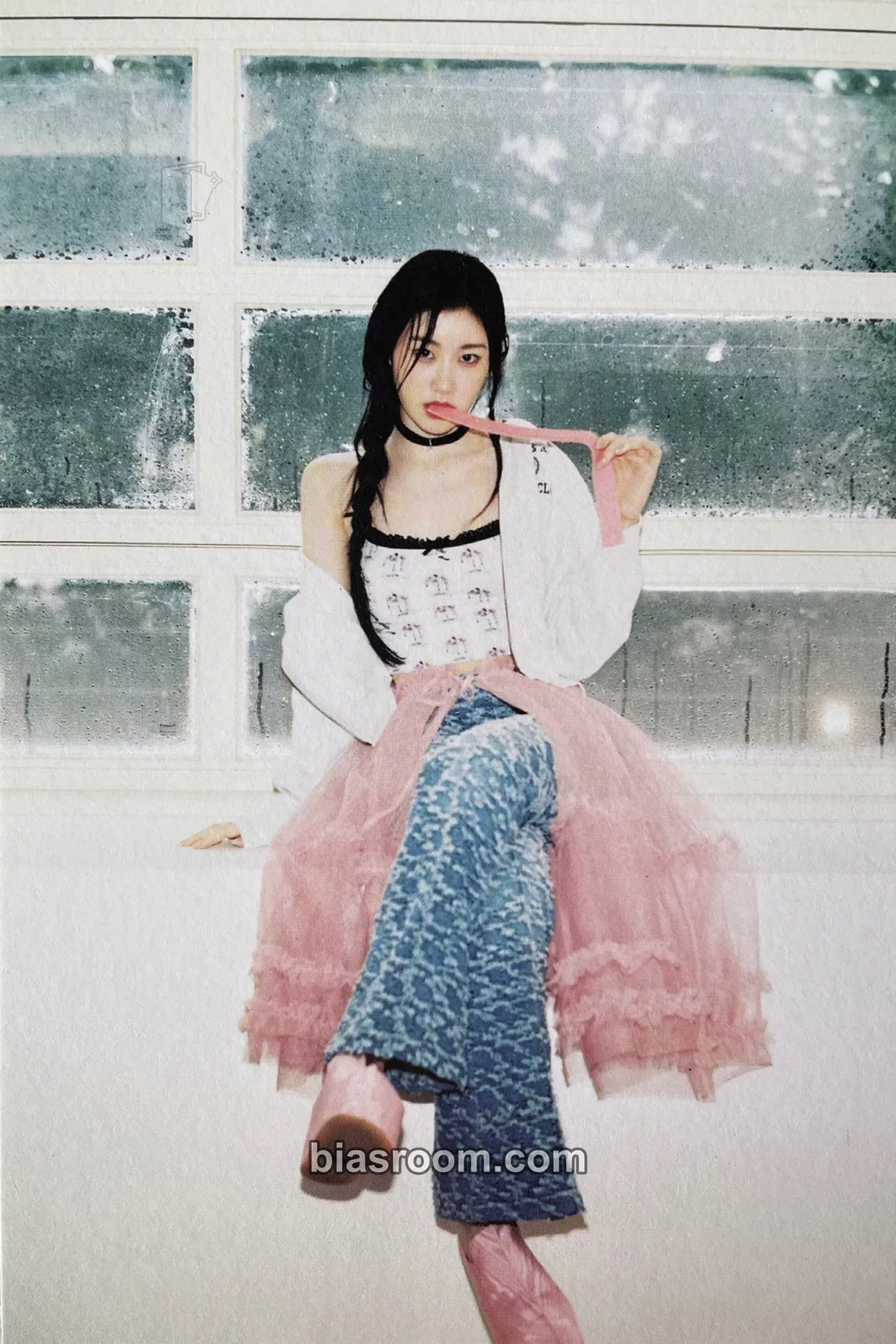 Chaeryeong GOLD Photocard - ITZY - ITZY K-pop photocard