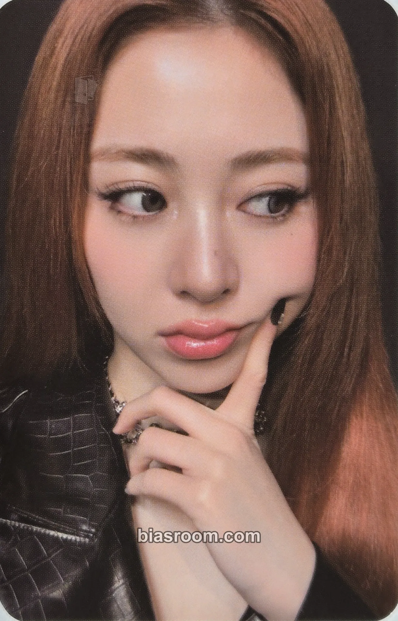 Huh Yunjin Dear, FEARNOT Film Photobook Photocard - LE SSERAFIM - LE SSERAFIM K-pop photocard