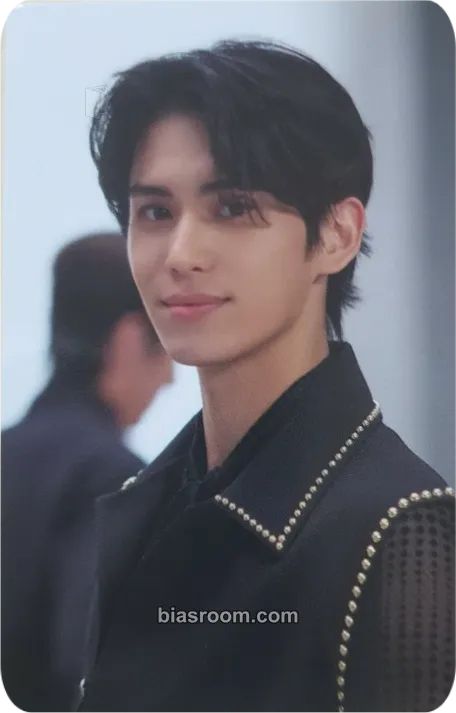 Yoo Taeyang TURN OVER Photocard - SF9 - SF9 K-pop photocard