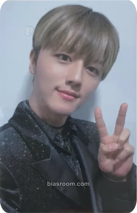 Youngbin TURN OVER Photocard - SF9 - SF9 K-pop photocard