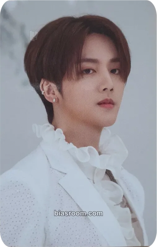 Youngbin TURN OVER Photocard - SF9 - SF9 K-pop photocard