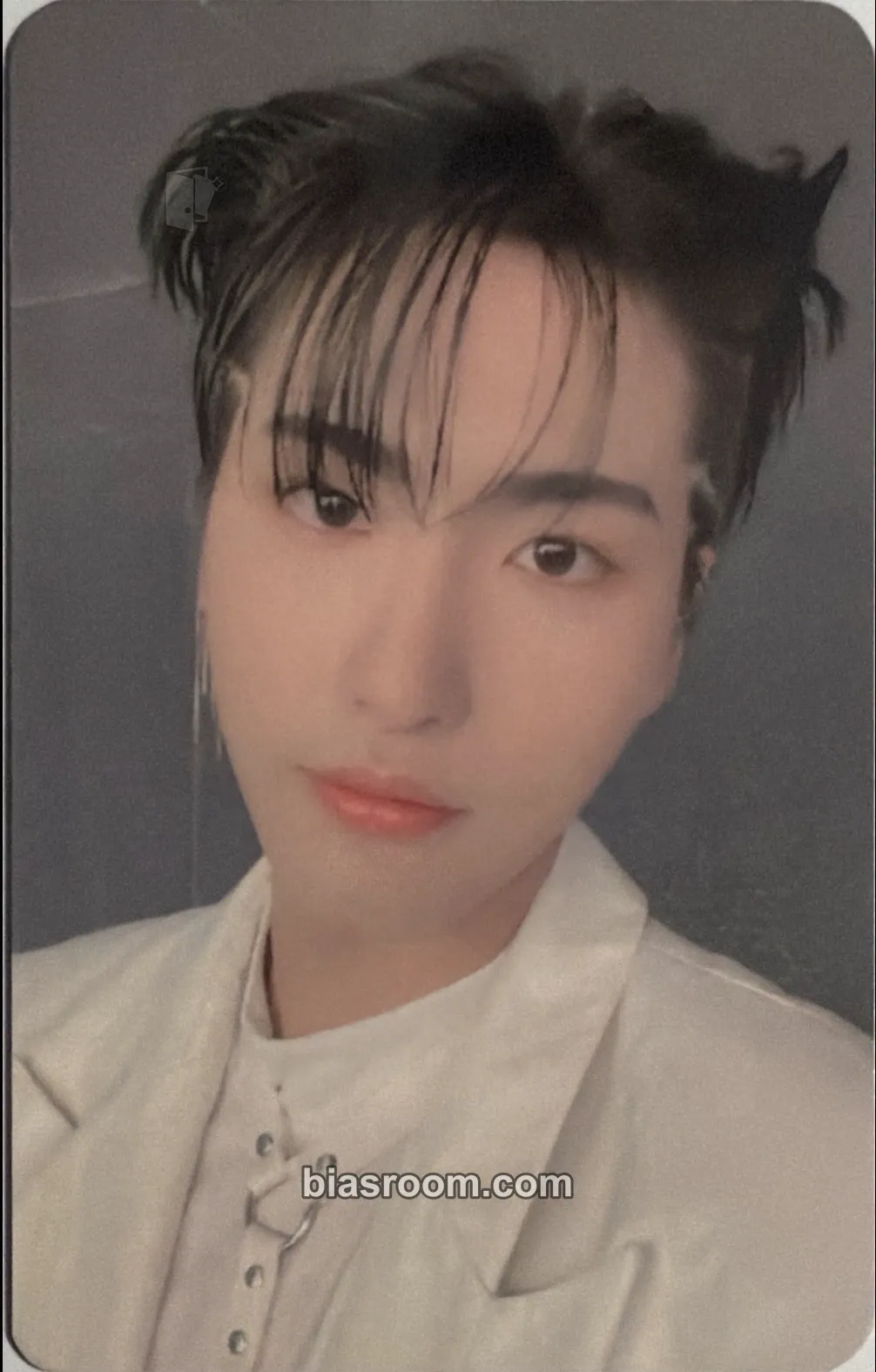 Seonghwa POP-UP: THE WORLD EP.1 : MOVEMENT (Everline) Photocard - ATEEZ - ATEEZ K-pop photocard