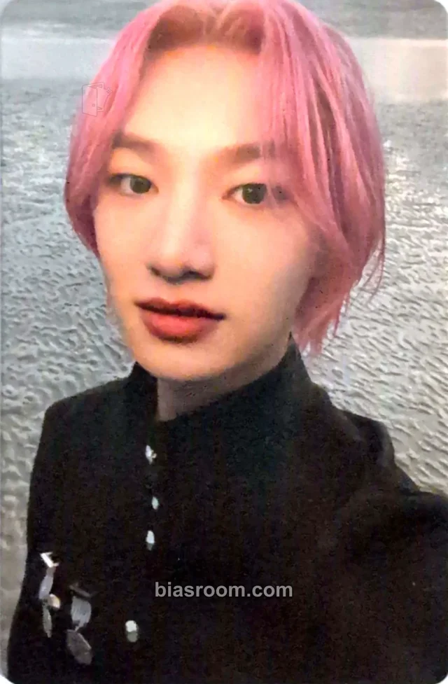 MCND - Huijun - ODD-VENTURE Album album photocard