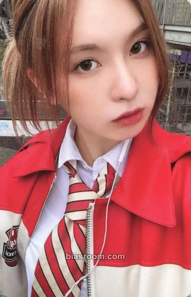 Bae MIXXPEDIA : PICK PARIS Photocard - NMIXX - NMIXX K-pop photocard