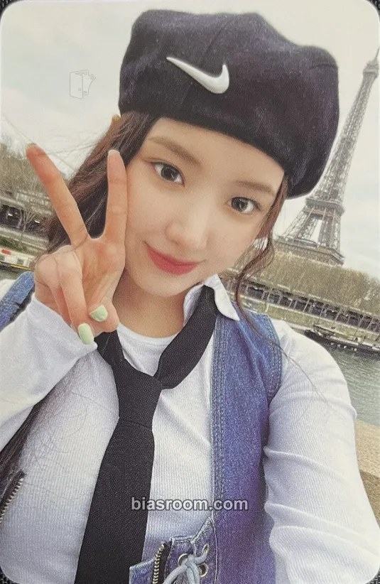 Jiwoo MIXXPEDIA : PICK PARIS Photocard - NMIXX - NMIXX K-pop photocard