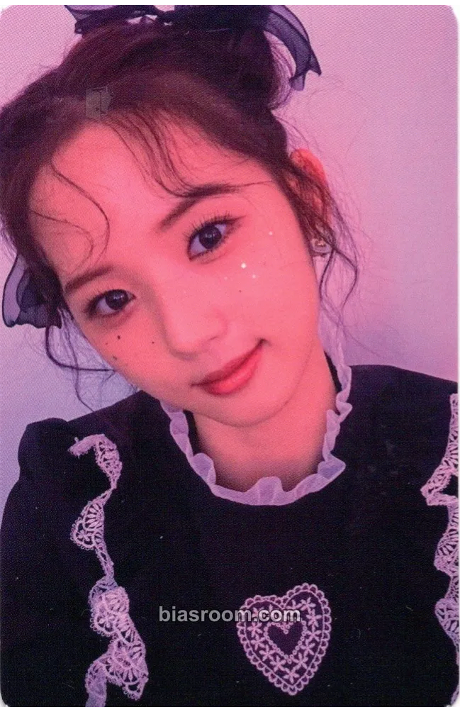 Jiwoo THE STAR Magazine feat. EVOLution 2023 Photocard - tripleS - tripleS K-pop photocard