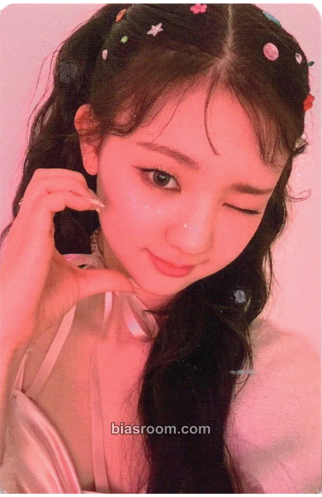 Yeonji THE STAR Magazine feat. EVOLution 2023 Photocard - tripleS - tripleS K-pop photocard