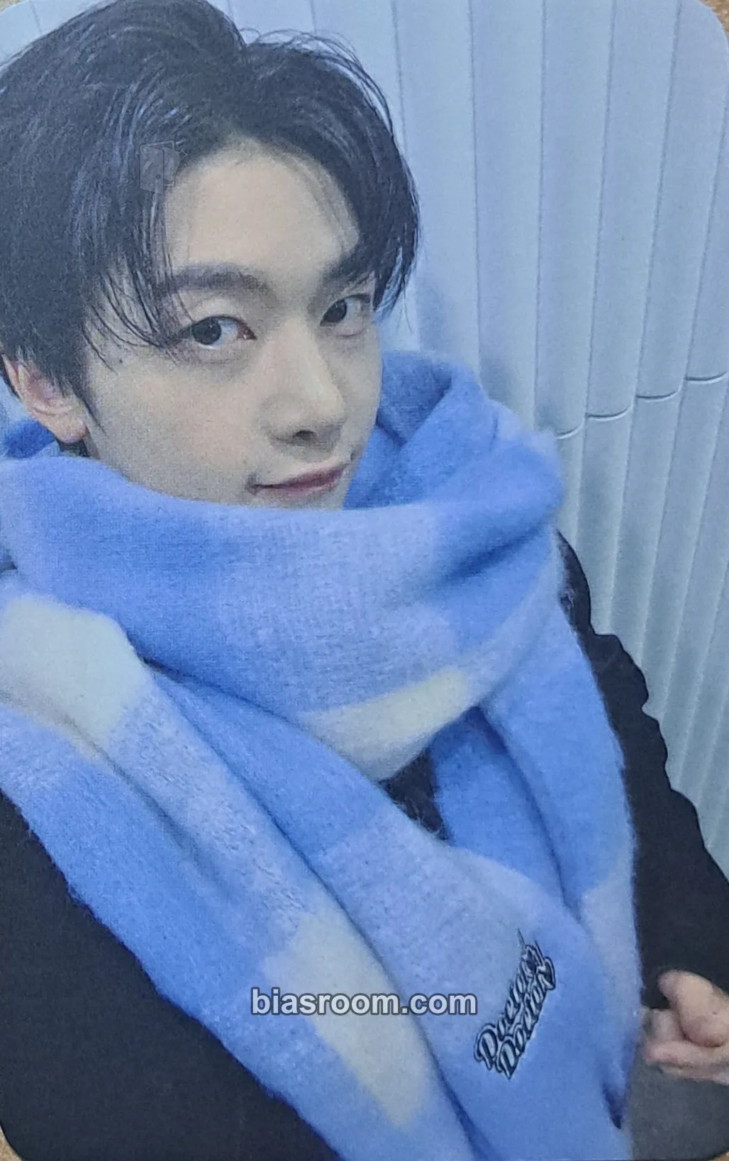 Matthew Blue Paradise Photocard - ZEROBASEONE - ZEROBASEONE K-pop photocard