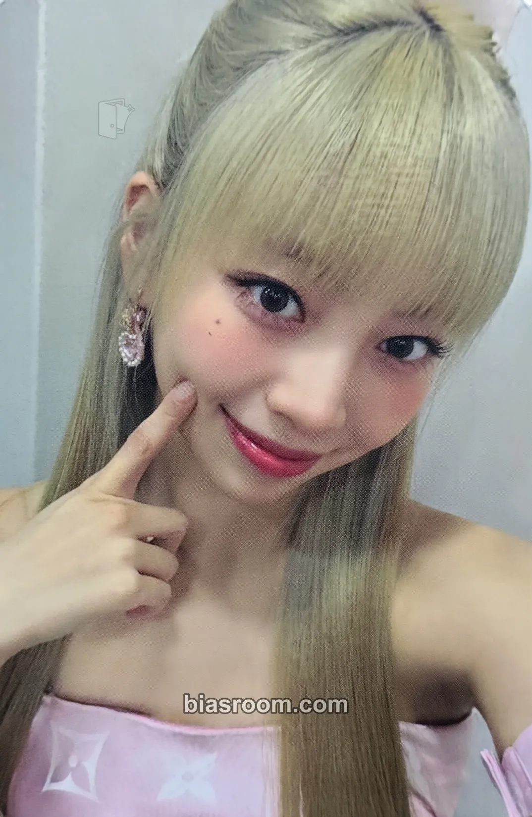 Nana WE UNIS POP-UP STORE Photocard - UNIS - UNIS K-pop photocard