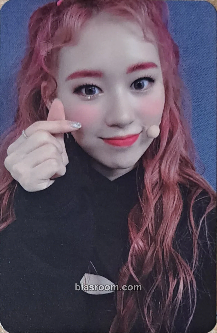 Elly KISS, KICKS Photocard - Weki Meki - Weki Meki K-pop photocard