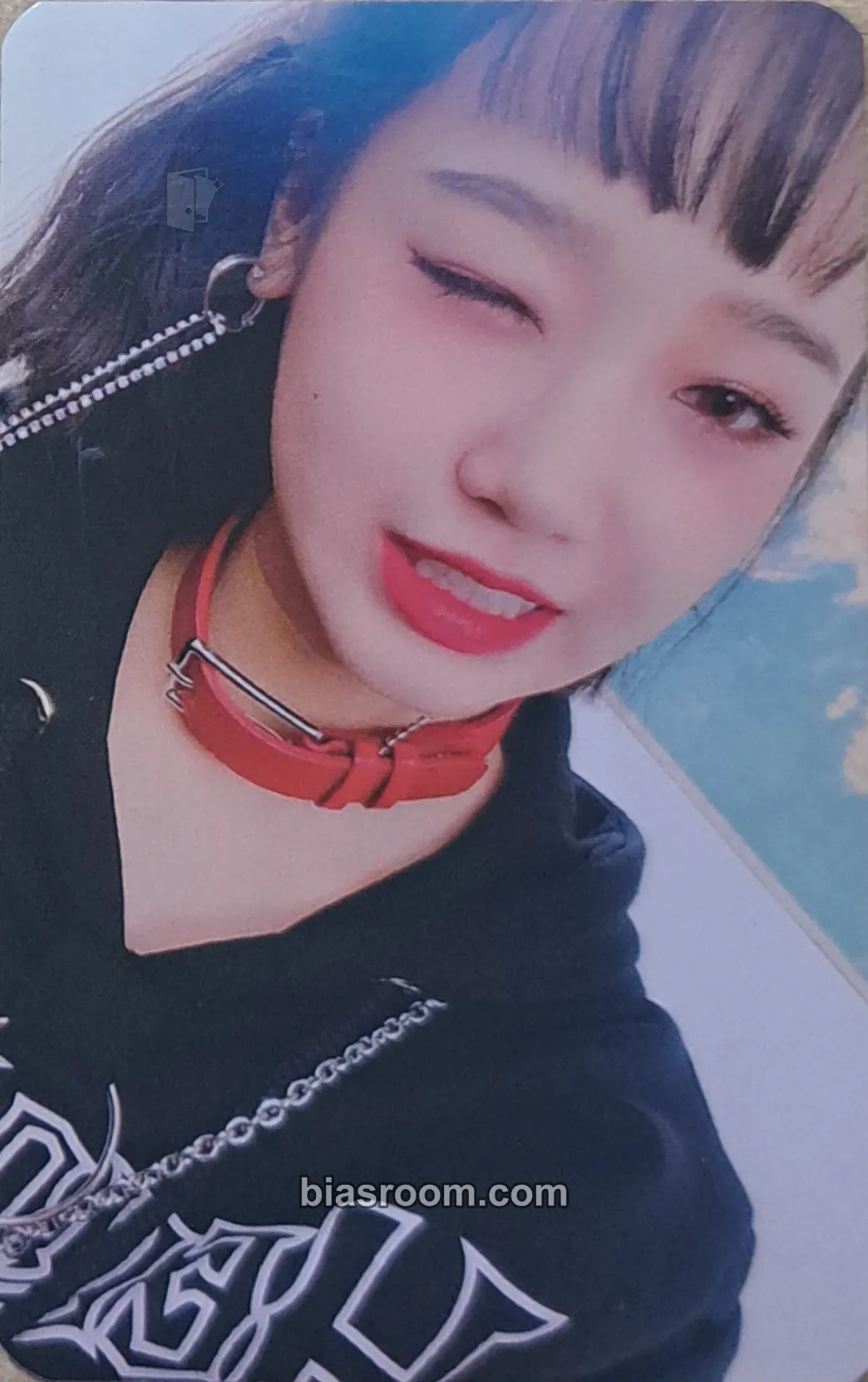 Choi Yoojung KISS, KICKS Photocard - Weki Meki - Weki Meki K-pop photocard