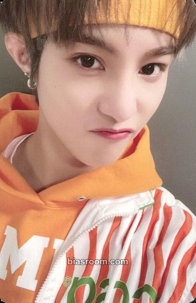 Yangyang Universe MD Photocard - NCT - NCT K-pop photocard