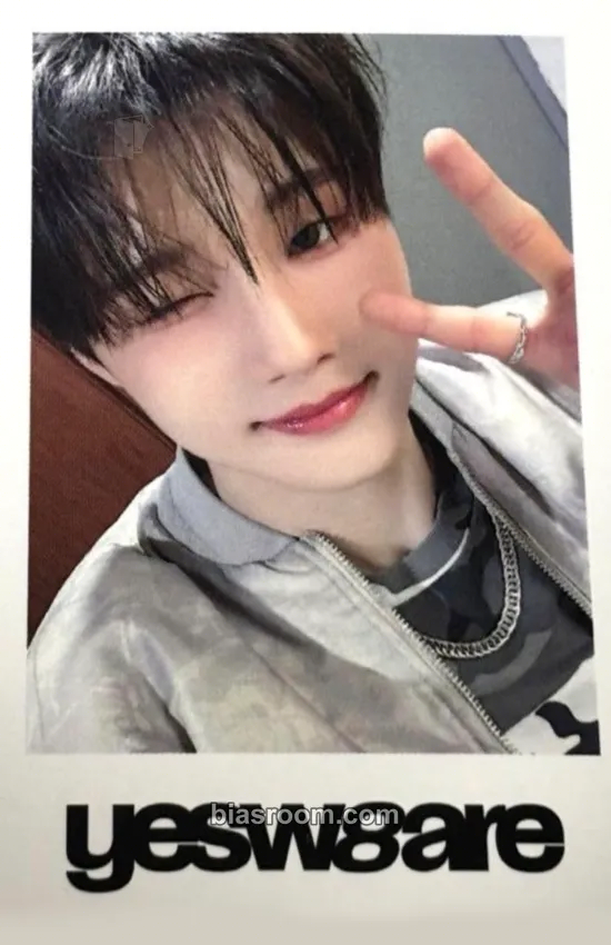 Lee HwanHee yesweare Photocard - idntt - idntt K-pop photocard