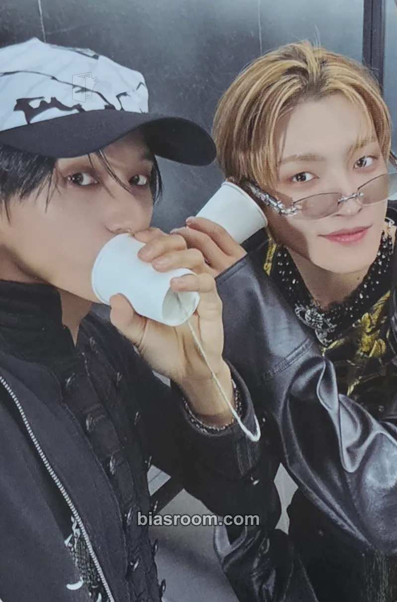 GOLDEN HOUR : Part.4 Photocard - ATEEZ - ATEEZ K-pop photocard