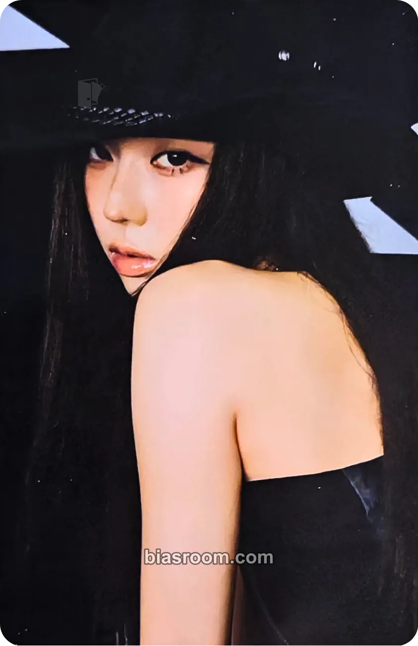 Winter Season's Greetings (2026) Photocard - aespa - aespa K-pop photocard