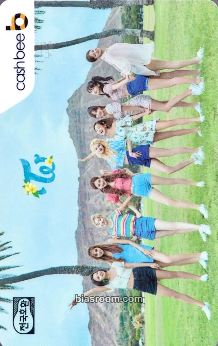 Twaii’s Shop Pop-Up Store Photocard - TWICE - TWICE K-pop photocard