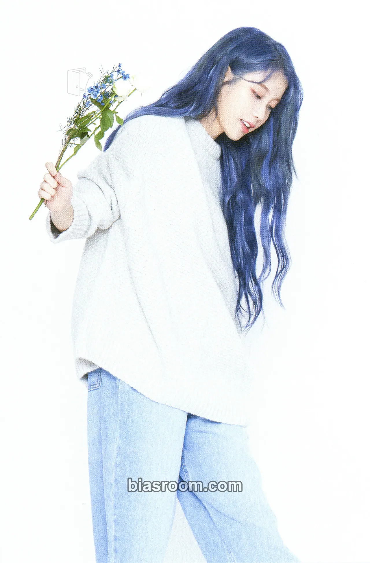 IU Love, Poem 2019 IU Tour Concert Photocard - IU K-pop photocard