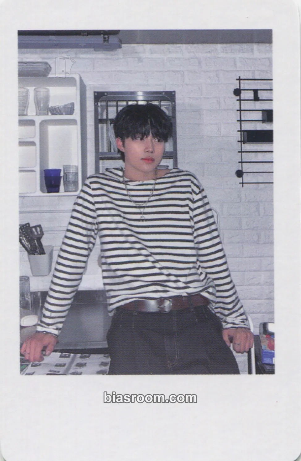 Gunwook Youth in the Shade Photocard - ZEROBASEONE - ZEROBASEONE K-pop photocard