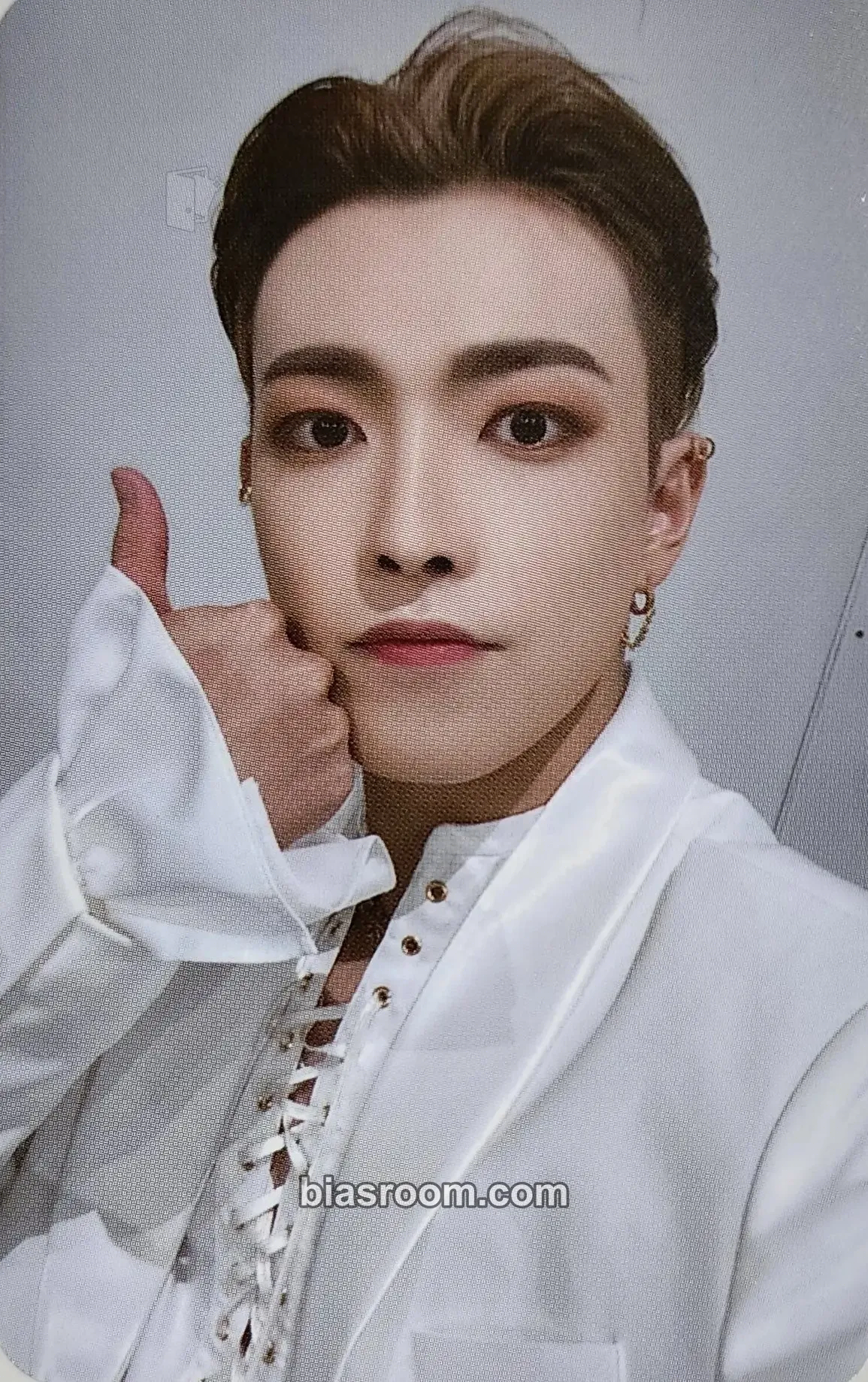 Hongjoong THE WORLD EP.1 : MOVEMENT Photocard - ATEEZ - ATEEZ K-pop photocard