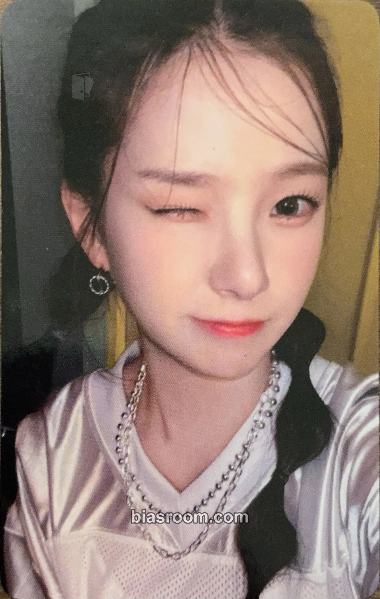 Yujin LOVESTRUCK! Photocard - Kep1er - Kep1er K-pop photocard