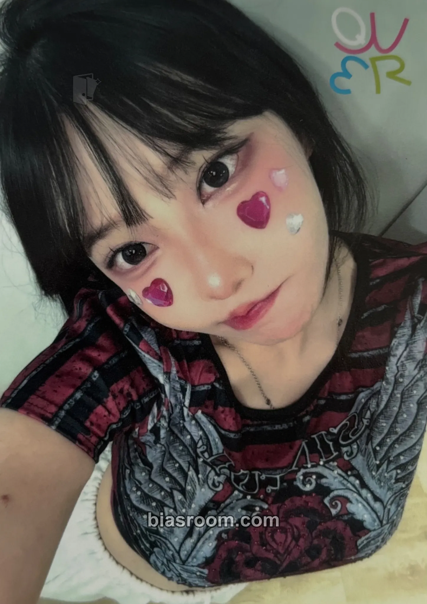 Magenta Harmony From Discord Photocard - QWER - QWER K-pop photocard