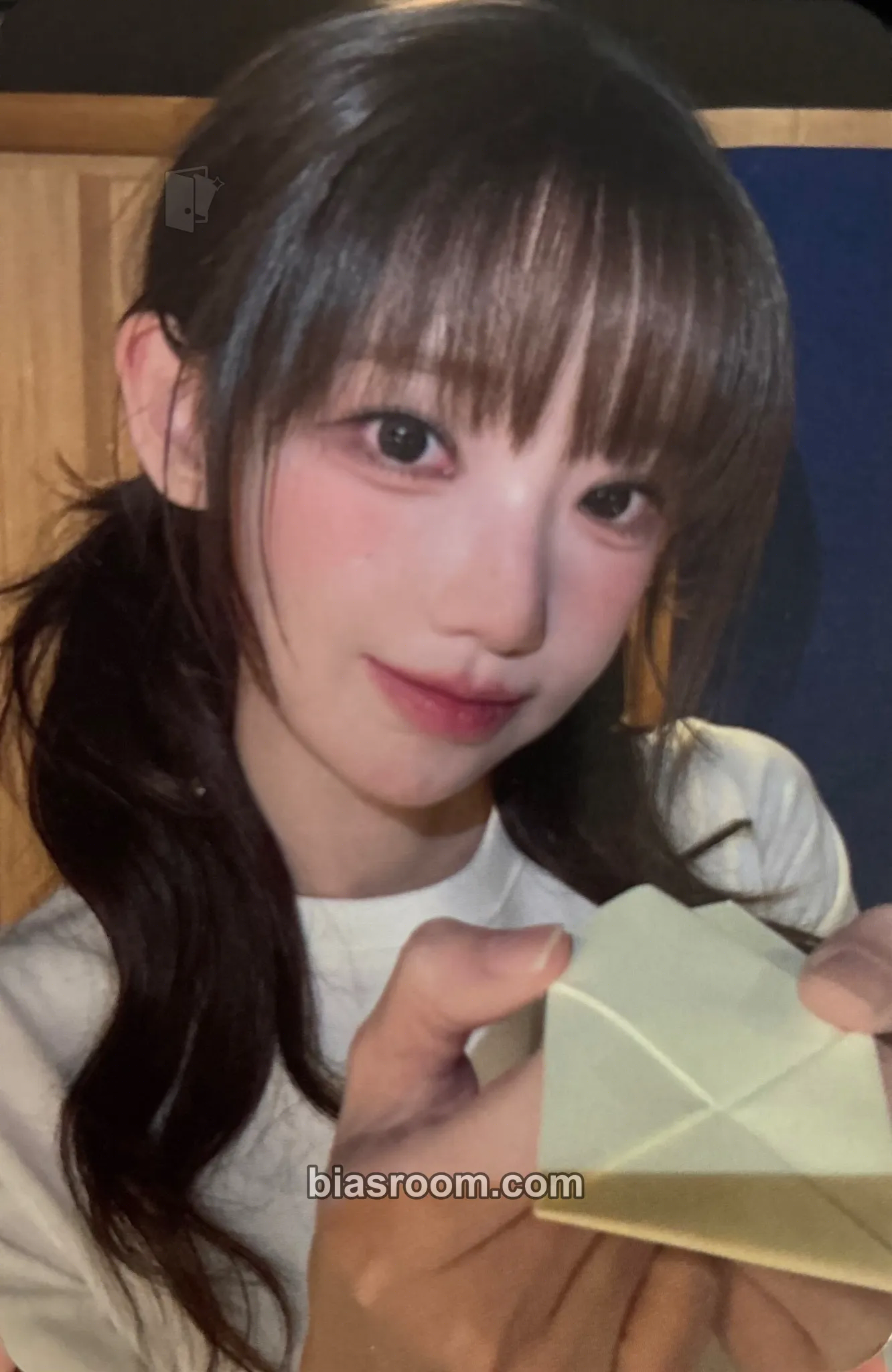Magenta Algorithm's Blossom Photocard - QWER - QWER K-pop photocard