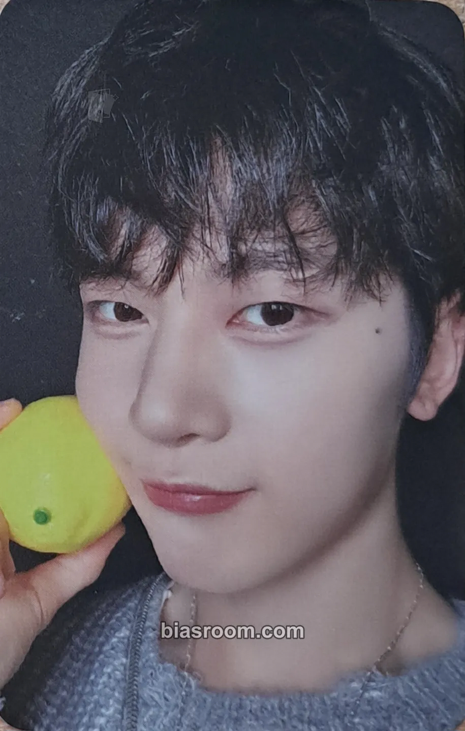 Matthew Cinema Paradise Photocard - ZEROBASEONE - ZEROBASEONE K-pop photocard