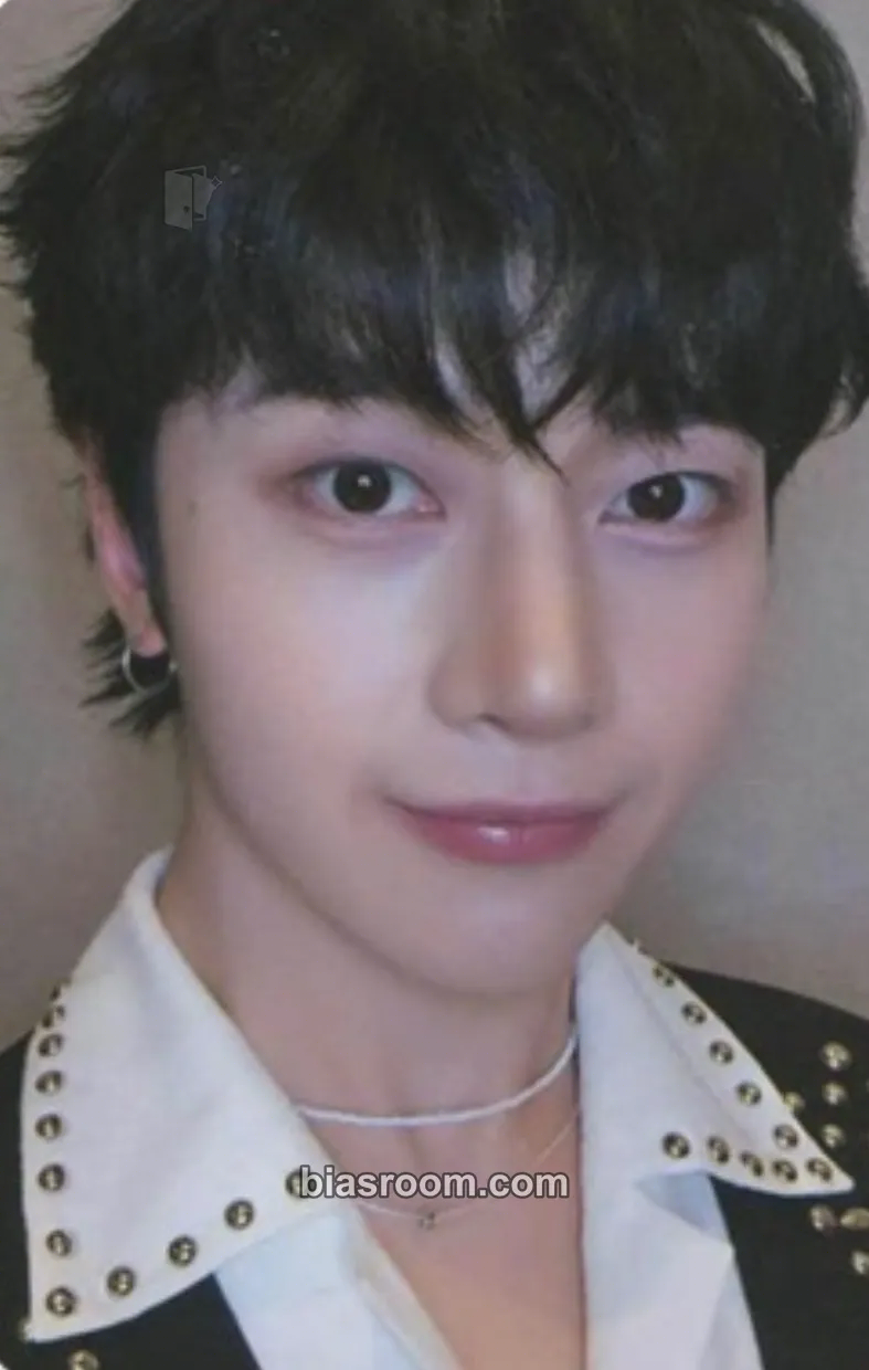 Matthew Cinema Paradise Photocard - ZEROBASEONE - ZEROBASEONE K-pop photocard