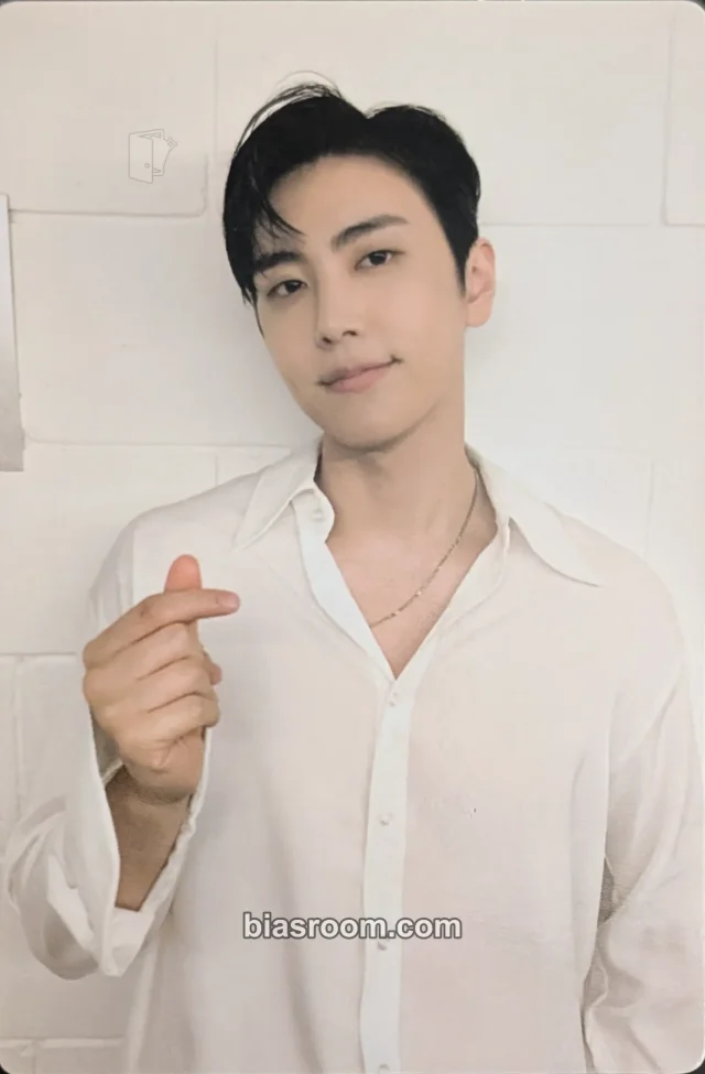 SF9 - Jaeyoon - SF9 Official Lightstick Ver. 2 Other merch inclusion merch photocard