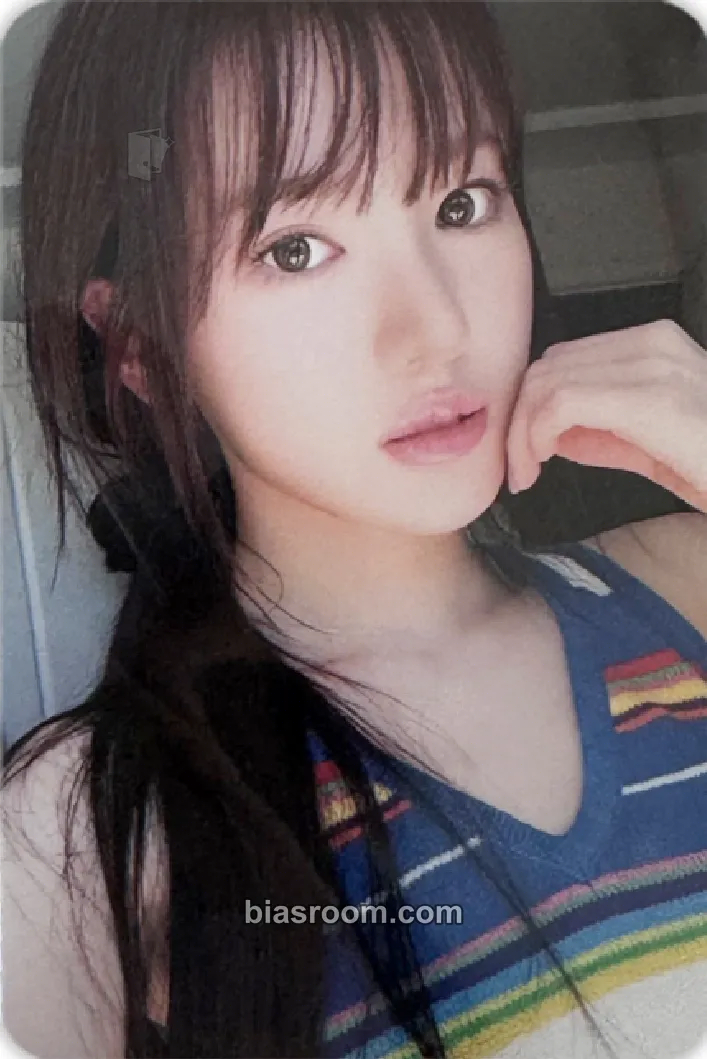 Sui DANCING ALONE Photocard - KiiiKiii - KiiiKiii K-pop photocard