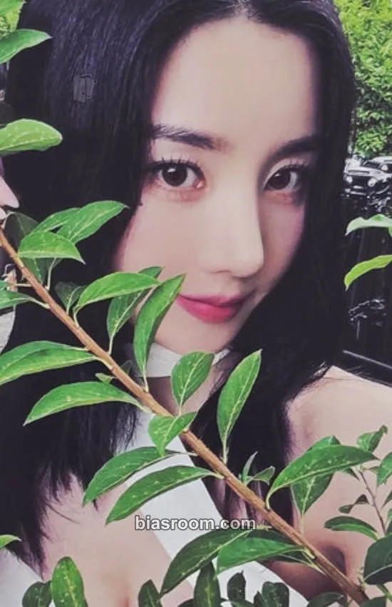 Kwon Eunbi The Flash Photocard - Kwon Eunbi K-pop photocard