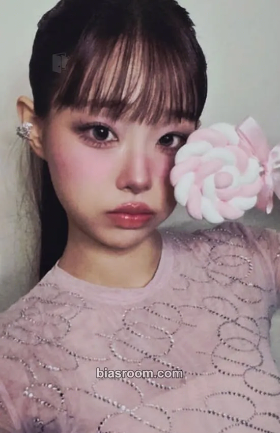 Chuu XO, My Cyberlove Photocard - Chuu K-pop photocard