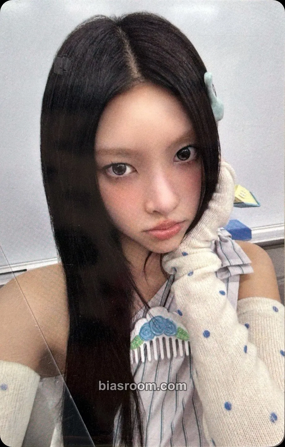 Yunah NOT CUTE ANYMORE Photocard - ILLIT - ILLIT K-pop photocard