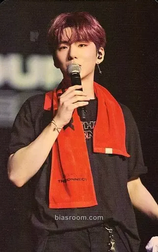Kihyun 2018 MonstaX World Tour The Connect in Seoul DVD/Kit Photocard - MONSTA X - MONSTA X K-pop photocard